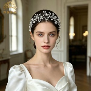 Handmade Beaded Rhinesto